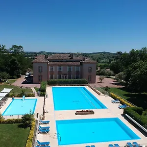 https://residence-chateau-de-barbet.midi-pyreneeshotels.com